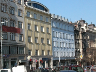 Kompakt Příbram - Rekonstrukce domu Anglická 26, Praha 2